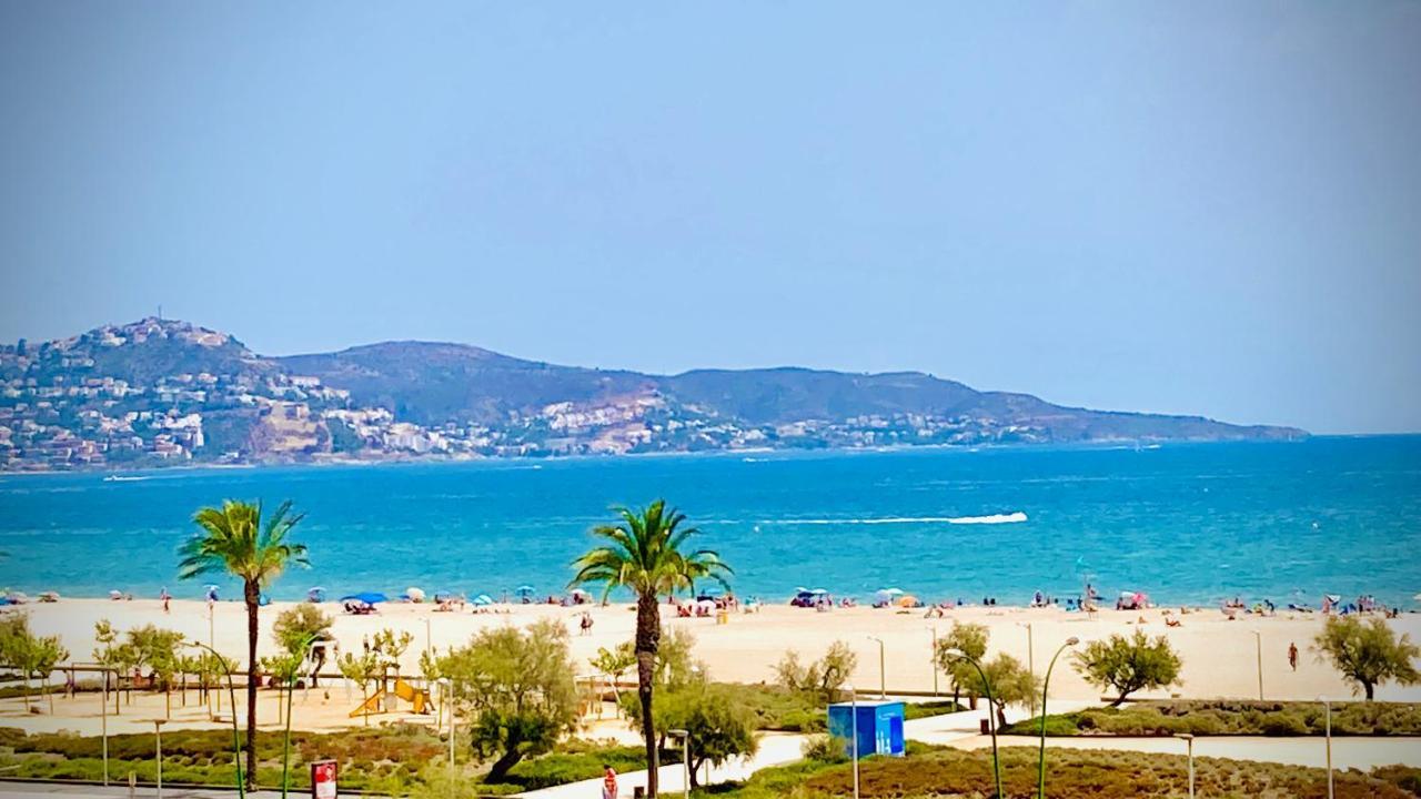 Face A La Mer - Vue Epique, Climatisation, Wifi, Draps Inclus Empuriabrava Extérieur photo