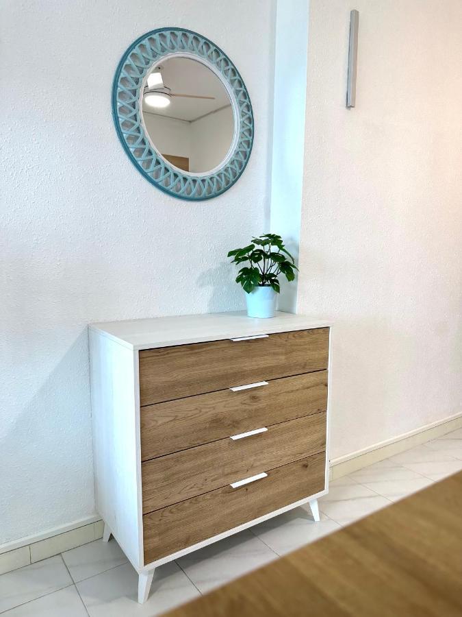 Face A La Mer - Vue Epique, Climatisation, Wifi, Draps Inclus Empuriabrava Extérieur photo